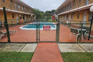 3800 SW 102nd Ave, Miami, FL 33165 - Photo 9