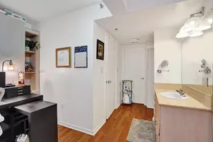 1201 S Ocean Dr, Hollywood, FL 33019 - Photo 29