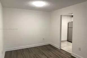 5112 NW 79th Ave, Doral, FL 33166 - Photo 3