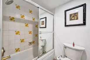 2201 S Ocean Dr, Hollywood, FL 33019 - Photo 17