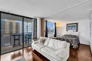 2201 S Ocean Dr, Hollywood, FL 33019 - Photo 35