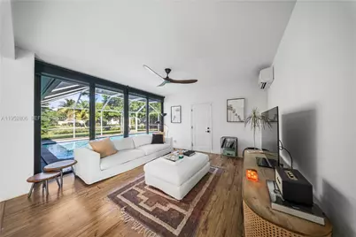 16900 SW 87th Ave, Palmetto Bay, FL 33157 - Photo 7