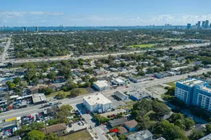742 NW 70th St, Miami, FL 33150 - Photo 3