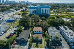 742 NW 70th St, Miami, FL 33150 - Photo 41