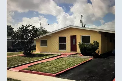 621 SW 56th Ave, Margate, FL 33068 - Photo 3