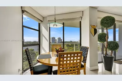 20281 E Country Club Dr #809, Aventura, FL 33180 - Photo 15