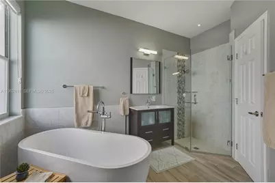 12783 NW 18th Mnr, Pembroke Pines, FL 33028 - Photo 15