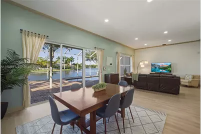 12783 NW 18th Mnr, Pembroke Pines, FL 33028 - Photo 9