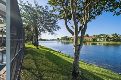12783 NW 18th Mnr, Pembroke Pines, FL 33028 - Photo 35
