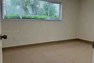 16453 NE 33rd Ave, North Miami Beach, FL 33160 - Photo 11