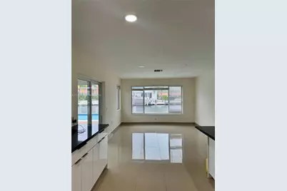 16453 NE 33rd Ave #1, North Miami Beach, FL 33160 - Photo 7
