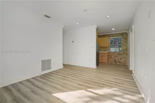 881 NW 34th Ave, Lauderhill, FL 33311 - Photo 3