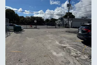 2328 Hollywood Blvd, Hollywood, FL 33020 - Photo 7