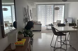 92 SW 3rd St, Miami, FL 33130 - Photo 3