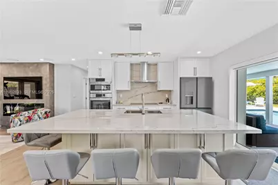 7425 SW 139th Ter, Palmetto Bay, FL 33158 - Photo 11