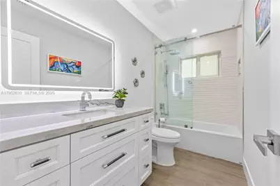 7425 SW 139th Ter, Palmetto Bay, FL 33158 - Photo 11