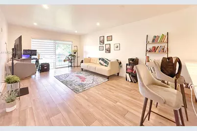 7722 Camino Real #E-317, Miami, FL 33143 - Photo 5