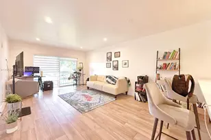 7722 Camino Real, Miami, FL 33143 - Photo 5