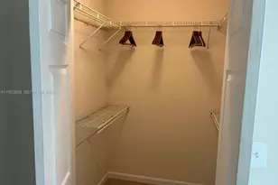 11601 SW 2nd St, Pembroke Pines, FL 33025 - Photo 7