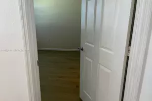 11601 SW 2nd St, Pembroke Pines, FL 33025 - Photo 11