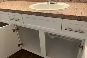 11601 SW 2nd St, Pembroke Pines, FL 33025 - Photo 9