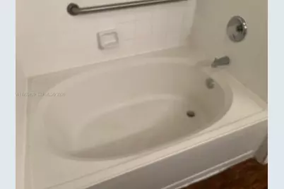 11601 SW 2nd St #21108, Pembroke Pines, FL 33025 - Photo 15