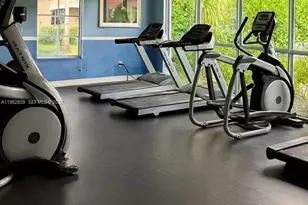 11601 SW 2nd St, Pembroke Pines, FL 33025 - Photo 29