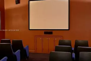 11601 SW 2nd St, Pembroke Pines, FL 33025 - Photo 27