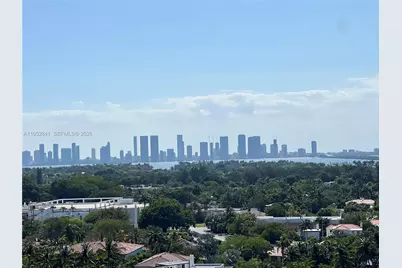 2899 Collins Ave #1502, Miami Beach, FL 33140 - Photo 3