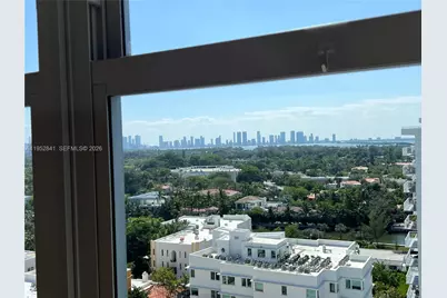2899 Collins Ave #1502, Miami Beach, FL 33140 - Photo 17