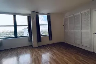 2899 Collins Ave, Miami Beach, FL 33140 - Photo 13