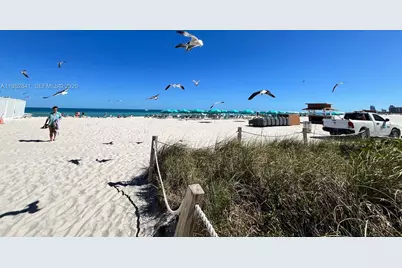 2899 Collins Ave #1502, Miami Beach, FL 33140 - Photo 23