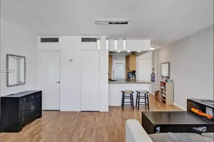 2899 Collins Ave, Miami Beach, FL 33140 - Photo 7