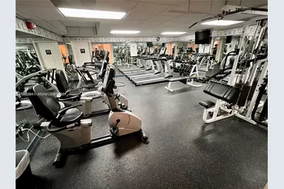 2899 Collins Ave #1502, Miami Beach, FL 33140 - Photo 19