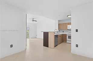 4460 NW 107th Ave, Doral, FL 33178 - Photo 17