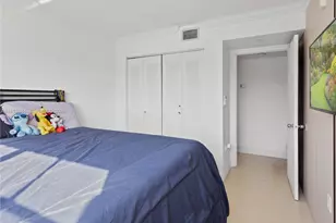 4460 NW 107th Ave, Doral, FL 33178 - Photo 11