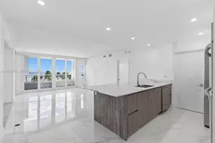 5005 Collins Ave, Miami Beach, FL 33140 - Photo 5