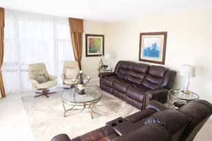 20335 W Country Club Dr, Aventura, FL 33180 - Photo 9