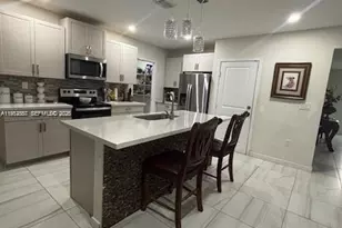 439 NE 6th Pl, Florida City, FL 33034 - Photo 9