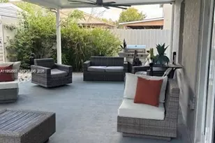 439 NE 6th Pl, Florida City, FL 33034 - Photo 27