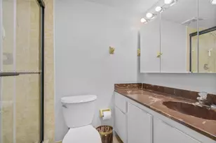 4141 Collins Ave, Miami Beach, FL 33140 - Photo 17