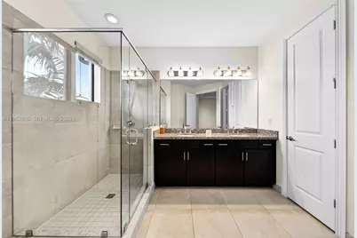 11616 SW 13th Ln, Pembroke Pines, FL 33025 - Photo 25