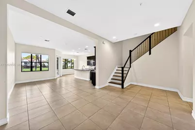 11616 SW 13th Ln, Pembroke Pines, FL 33025 - Photo 11