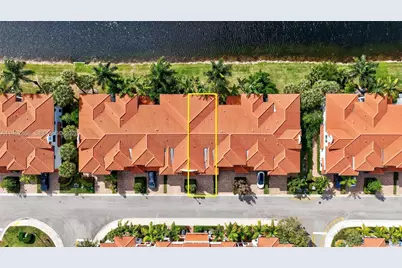 11616 SW 13th Ln, Pembroke Pines, FL 33025 - Photo 33