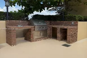 2475 Brickell Ave, Miami, FL 33129 - Photo 13