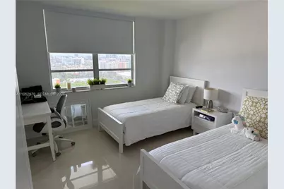 2780 NE 183rd St #2107, Aventura, FL 33160 - Photo 15