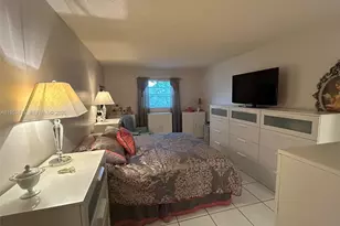 5640 SW 3rd Pl, Margate, FL 33068 - Photo 21