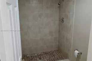 8401 SW 107th Ave, Miami, FL 33173 - Photo 19