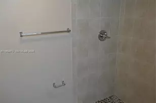 8401 SW 107th Ave, Miami, FL 33173 - Photo 21