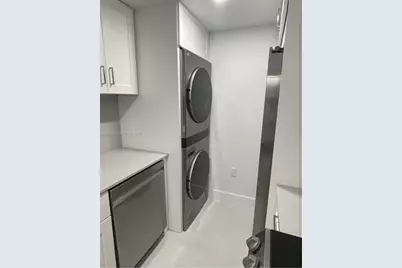 10275 Collins Ave #208, Bal Harbour, FL 33154 - Photo 7